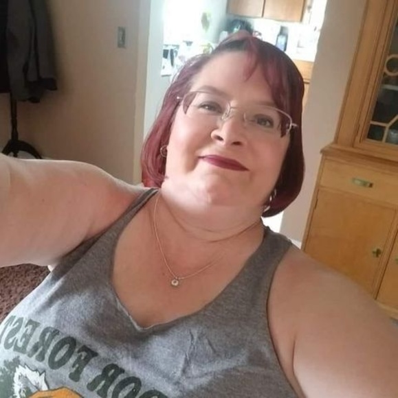 Meet your Posher, Tina - Picture 1 of 1